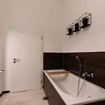 Zentral Gelegenes 3 Schlafzimmer - Mit Einzelbetten Bis 7 Personen * Neustadt an der Weinstraße