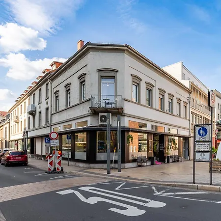 Zentral Gelegenes 3 Schlafzimmer - Mit Einzelbetten Bis 7 Personen 아파트 Neustadt an der Weinstraße