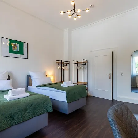 Zentral Gelegenes 3 Schlafzimmer - Mit Einzelbetten Bis 7 Personen Apartament *