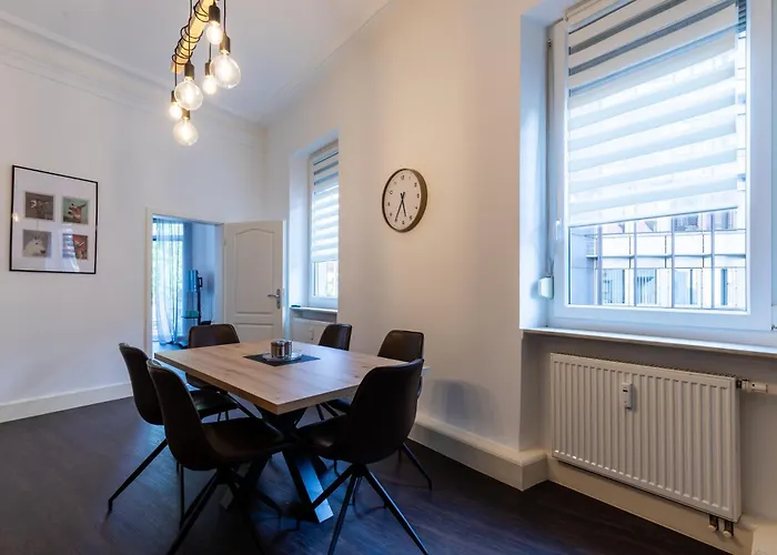 Lejlighed Zentral Gelegenes 3 Schlafzimmer - Mit Einzelbetten Bis 7 Personen Neustadt an der Weinstraße